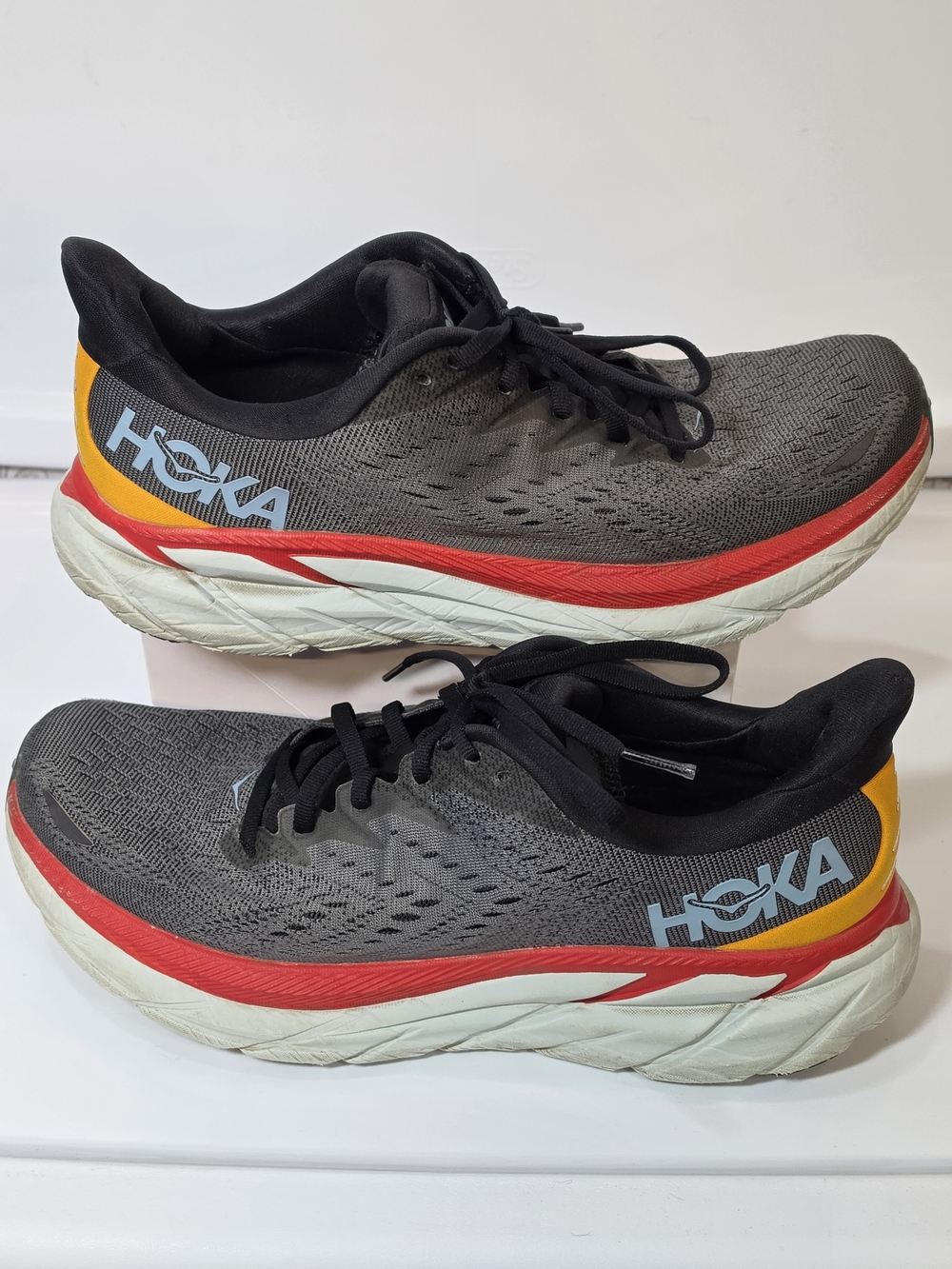 HOKA One One Clifton 8 Anthracite Castlerock Grey Red Men's Size 9D 1119393-ACTL